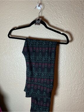 Lularoe Leggings Women’s Size TC Tall & Curvy Fits Sizes 12-18